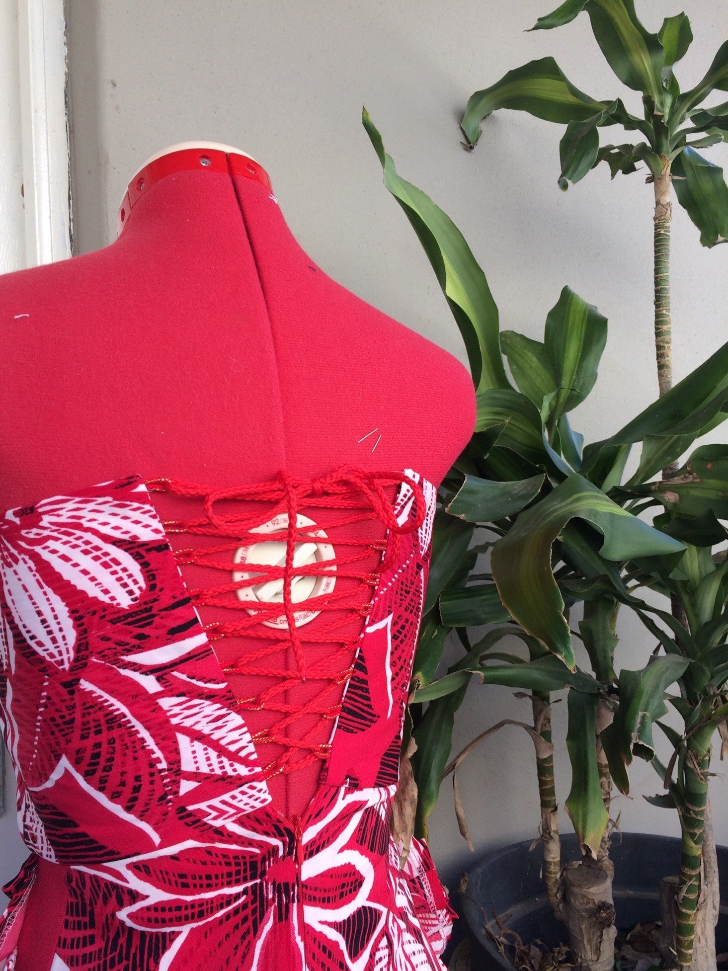 NEODII Midi Dress