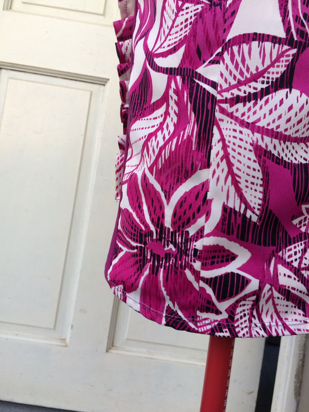 NEODII Midi Dress